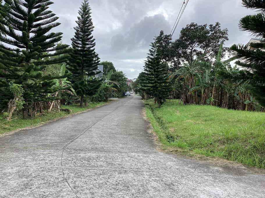 Four Bedroom Staycation House In Tagaytay Tagaytay City Exterior foto